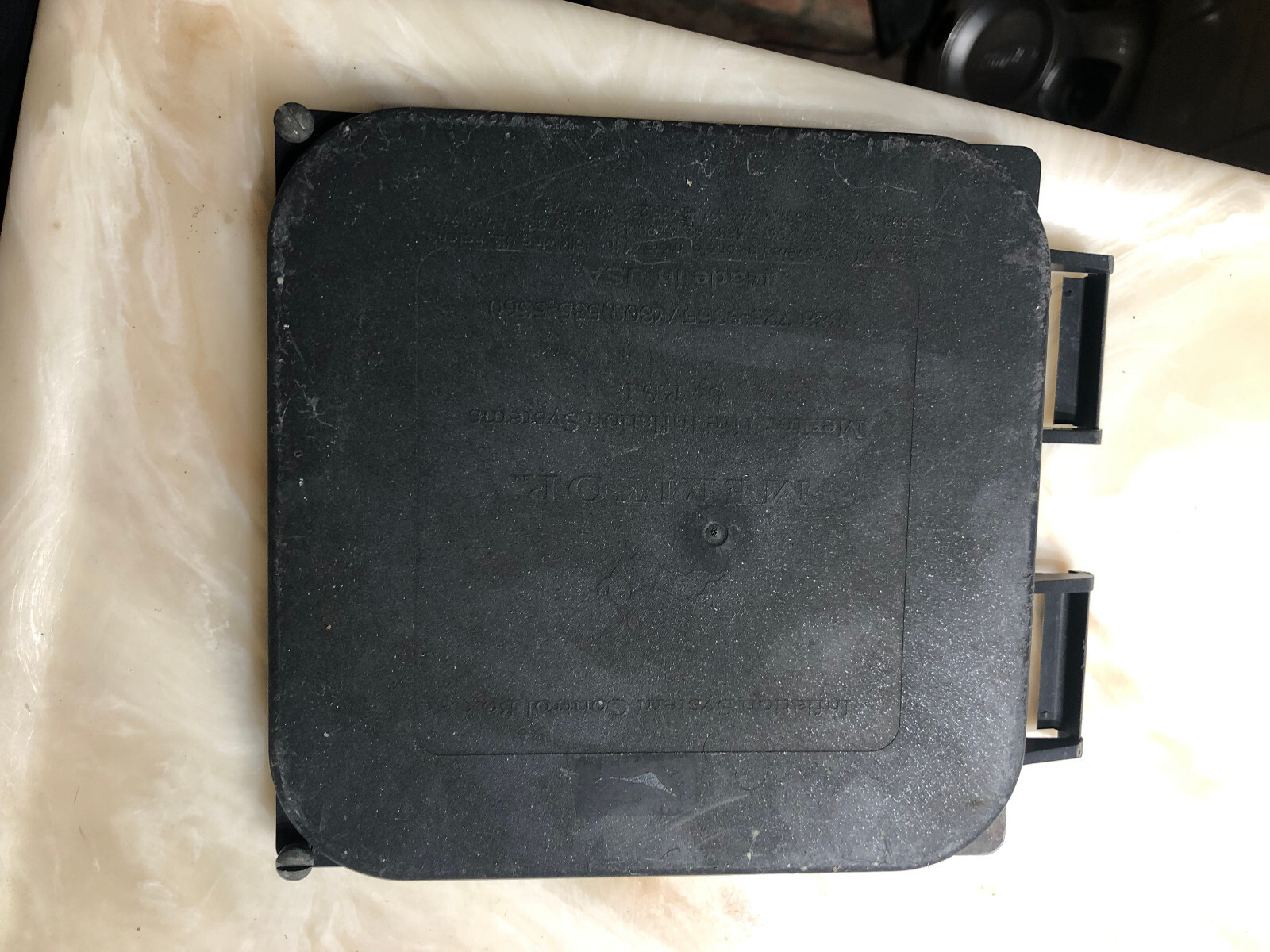Meritor Inflation Box Meritor 31272 Tire Inflation System Component Control Box Cover Top Lid ...