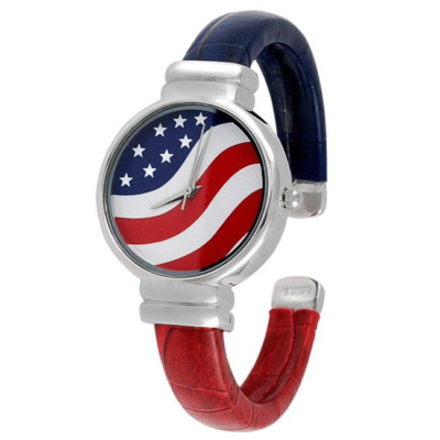 July Fourth Independence Day American United State Flag Bangle Watch with Round