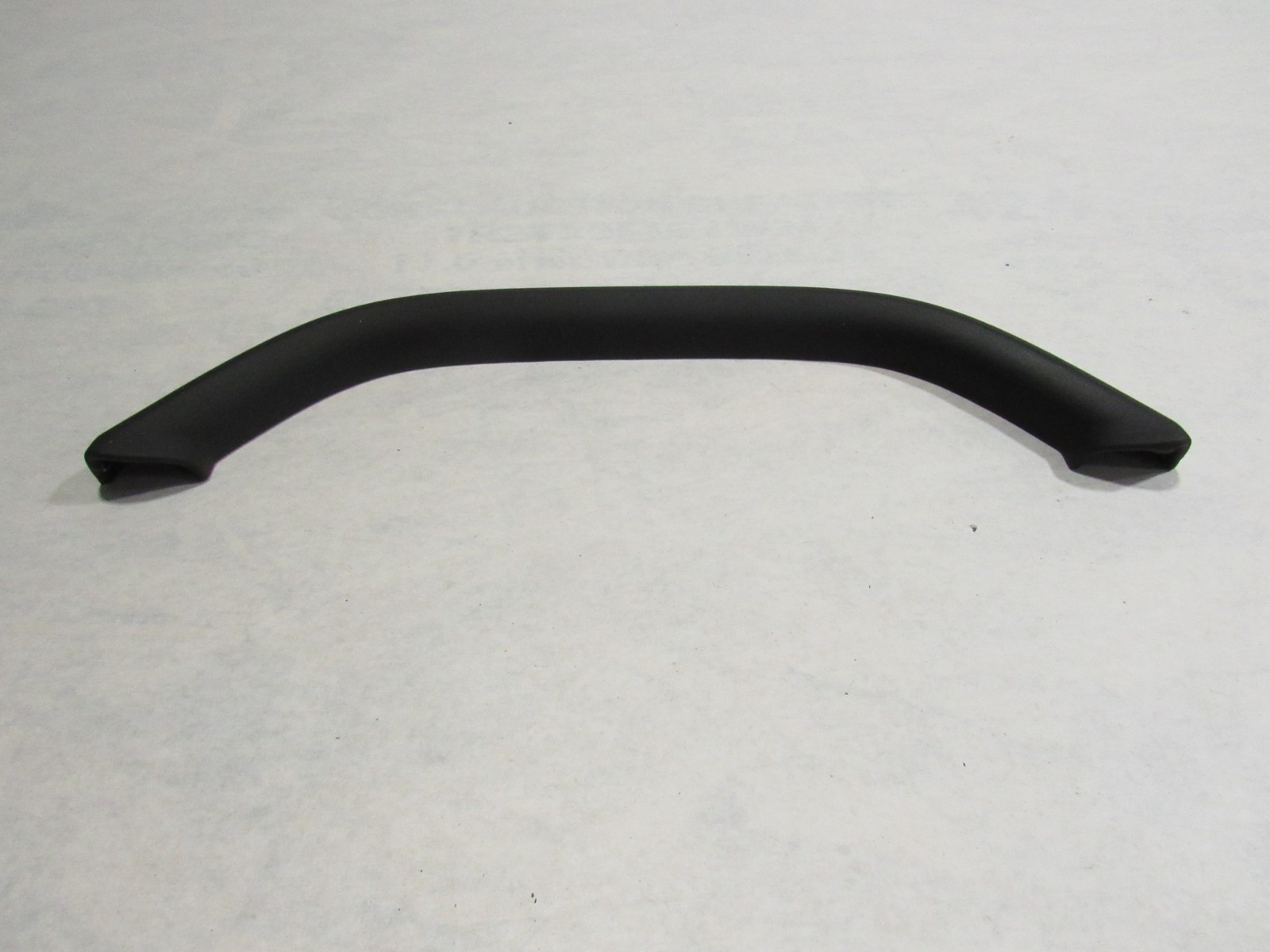 20-23 McLaren GT 2021 Front Luggage Loop Trim Cover Panel ;:Y