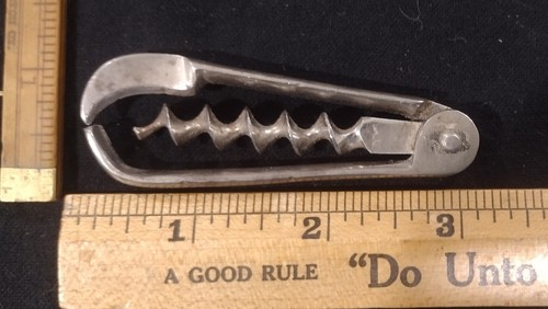 FOLDING POCKET CORKSCREW FOIL CUTTER  COMBINATION EXCELENT CONDITION