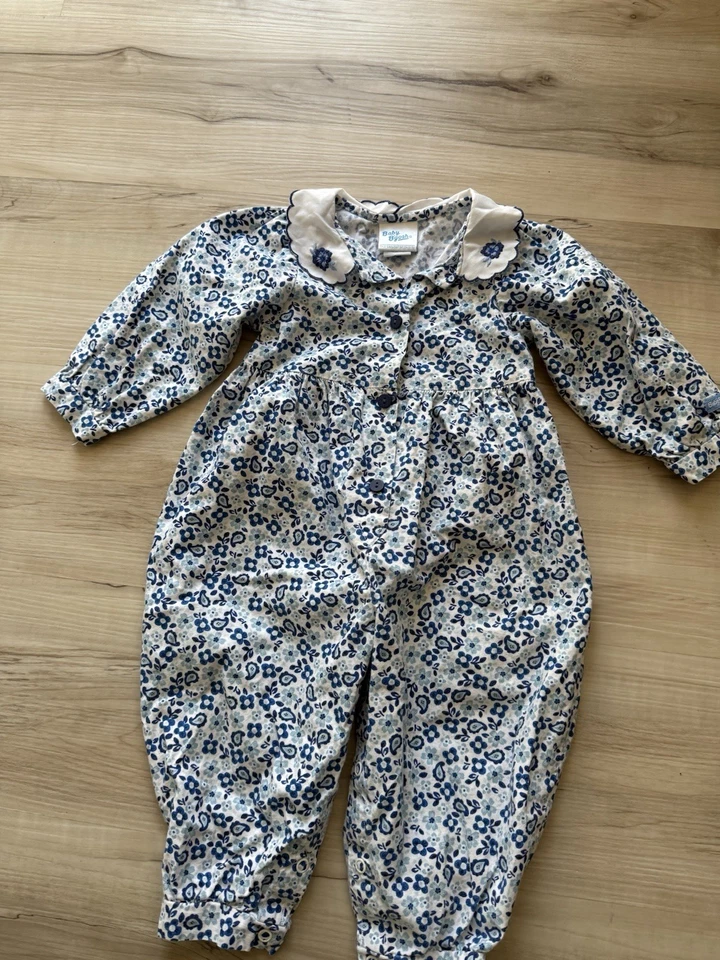 De Colección Oshkosh Baby B'gosh Mameluco Una Pieza Pana Floral Azul Rosa Hecho en EE. UU. 18M Foto 3 de 4