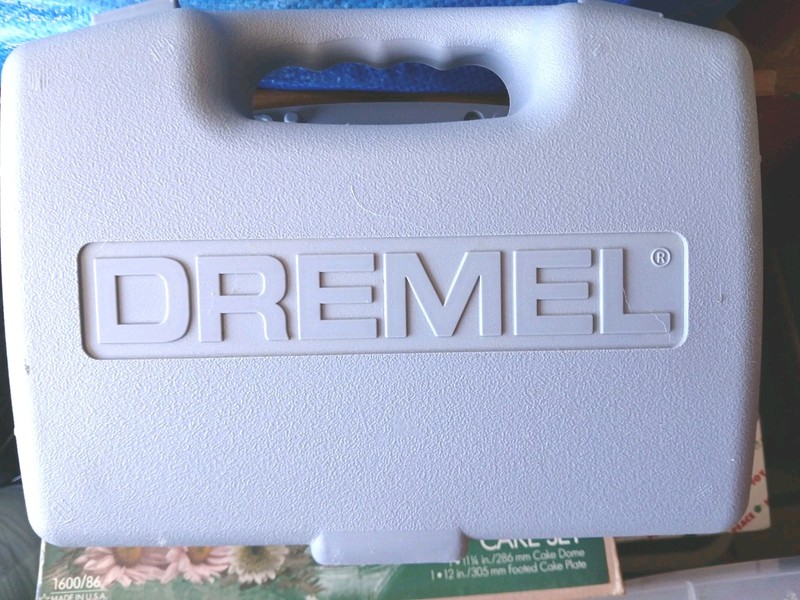 Nib Dremel Tool + Accessories