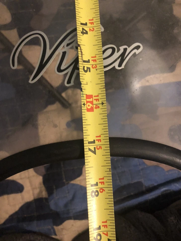 Parabrisas Viper Universal Fit para motocicleta/crucero - se adapta a muchos modelos diferentes Foto 3 de 4