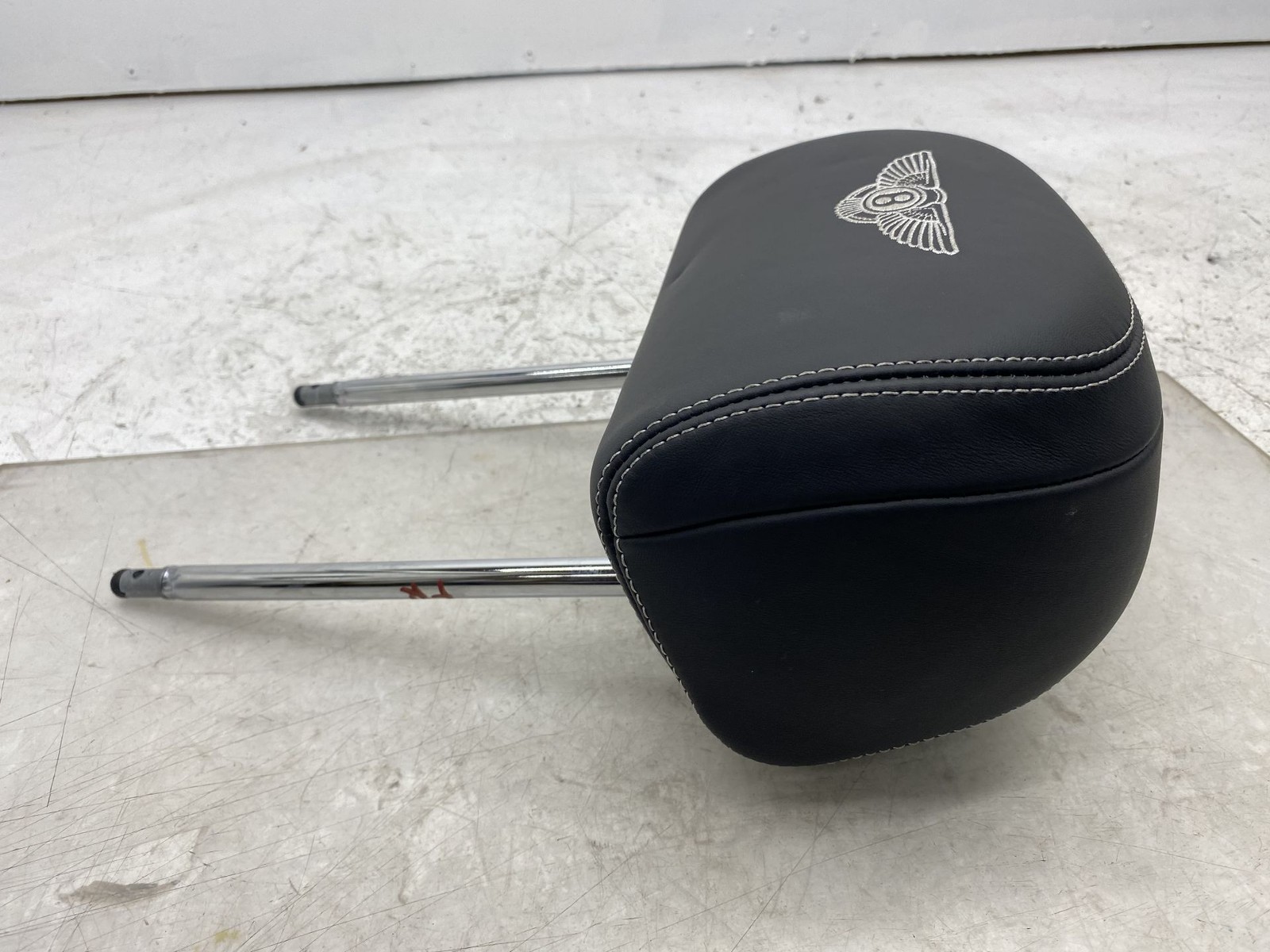 Bentley Flying Spur 2013-2019 FRONT+RIGHT Headrest