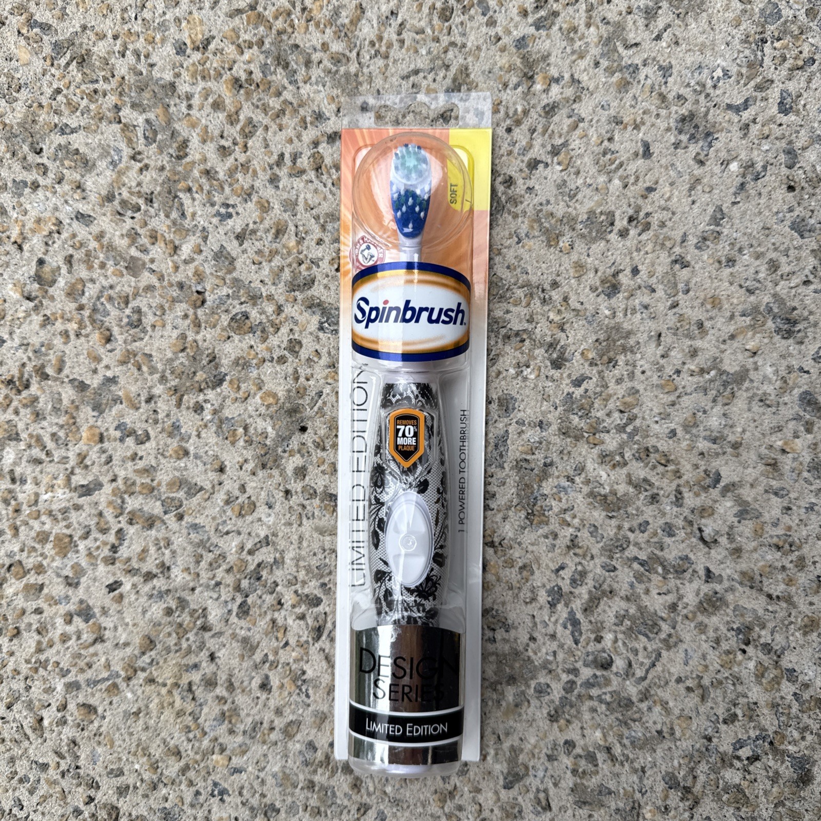 Arm & Hammer Spinbrush Design Series, Limited Edition, White Black Floral, Soft