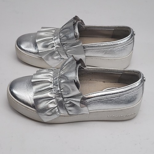 Michael Kors Sneaker Shoe Bella Ruffle Silver Leather Slip On Size 6 Platform - Picture 5 of 11