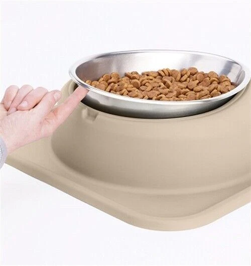 Sistema de alimentación individual bajo para mascotas de WeatherTech para perro/gato en bronceado Foto 2 de 4