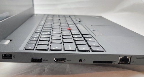 Lenovo Thinkpad P50s i7 6th Gen 2.5GHz 16GB RAM 256GB SSD FHD 15.6" Win 10 - Picture 4 of 16