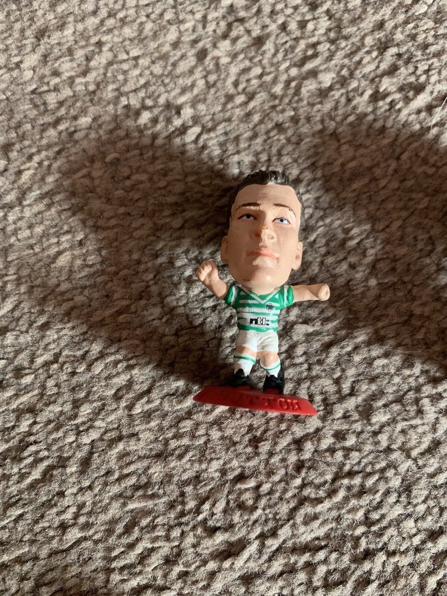 スポーツ Corinthian ProStars Chris Sutton Celtic Chris Sutton Celtic Corinthian Figure. | eBay UK