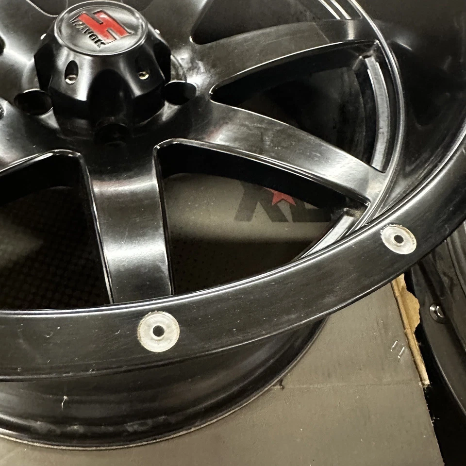 Juego 4 llantas Havok H112 Ford F250 F350 20X10-24 Offset Off Road negras Foto 4 de 4