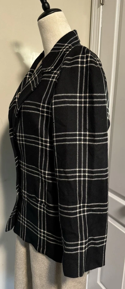 Blazer Jaeger Hecho en Gran Bretaña Blanco y Negro 100% Lana EE. UU. Talla 6 Foto 3 de 4