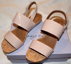 easy spirit gatilda sandal