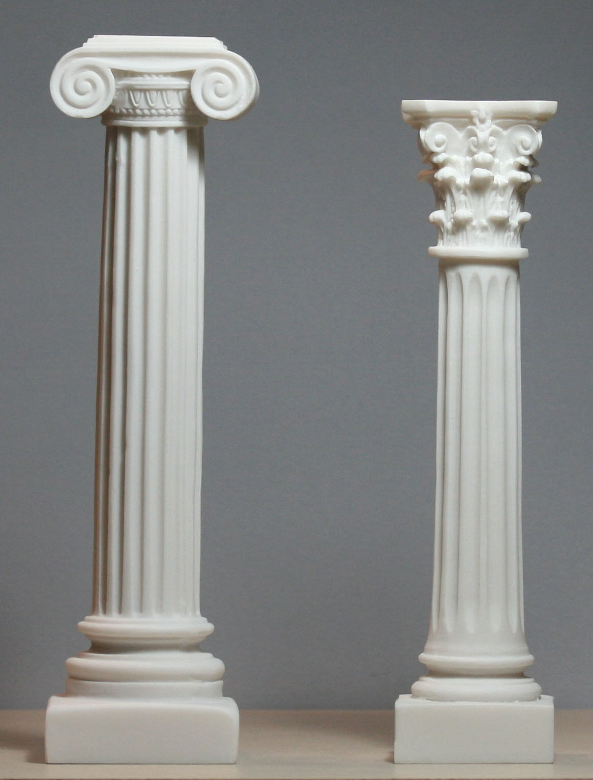 greek columns ionic