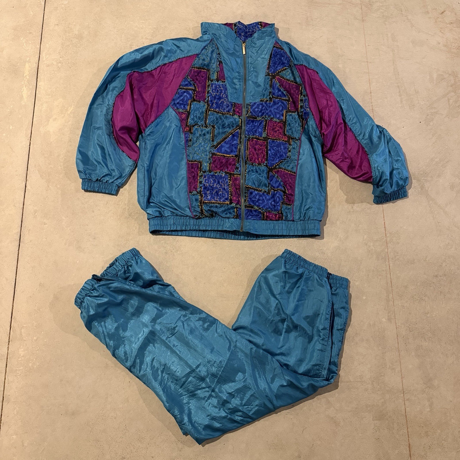 Basic Editions Extra Large Vintage Track Suit Jog… - image 1