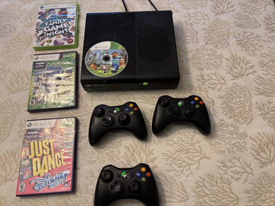 Microsoft Xbox 360 E Console 250GB HDD W/Cords + 3 Controllers, 4 Games Tested