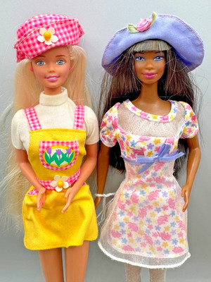 ~DS LOT #2 DRESSED BARBIE DOLL LOT OF 2 EASTER BUNNY FUN BLACK AA EGG HUNT