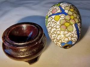 Cloisonne Delicate Pink Sakura On White Oblong Ovoid 2.25" Art With Stand