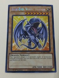Blue-Eyes White Dragon BLMM-EN001 1st Edition Secret Rare Battles of Legend: Monster Mayhem