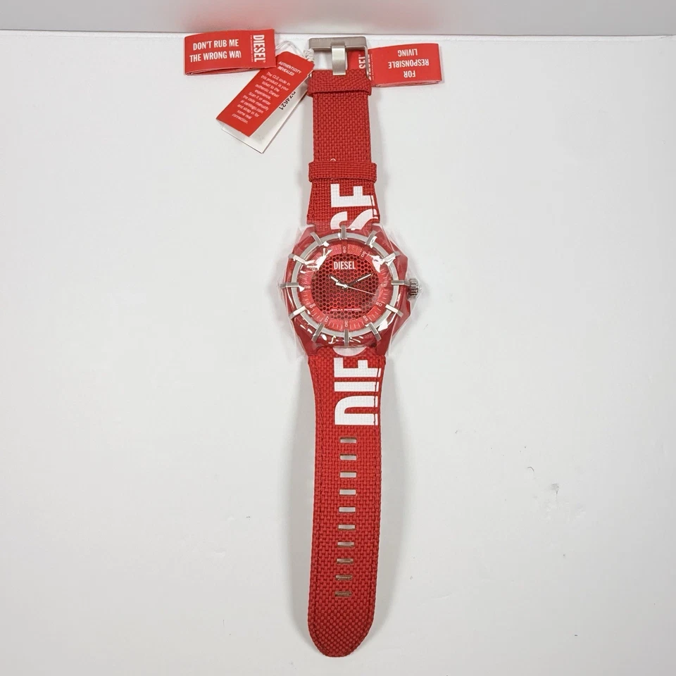 全新柴油 DZ4621 环保太阳能红色 rPET 男士手表 — 第 4/4 张图片