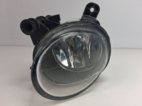 Nebelscheinwerfer rechts vorn 8T0941700 AUDI A4 (8K2) 2.0 TDI