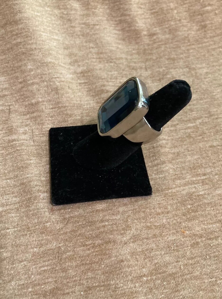 Chico’s Ring Silver Tone Rectangular Crown Blue S… - image 2