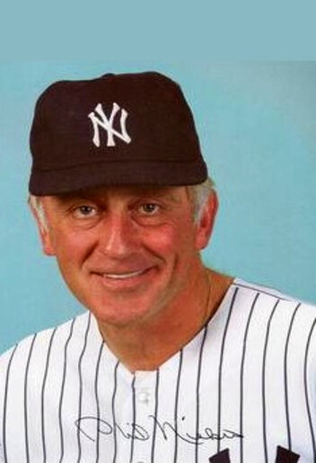 PHIL NIEKRO *2X3 FRIDGE MAGNET* BASEBALL CARD NEW YORK YANKEES WORLD SERIES