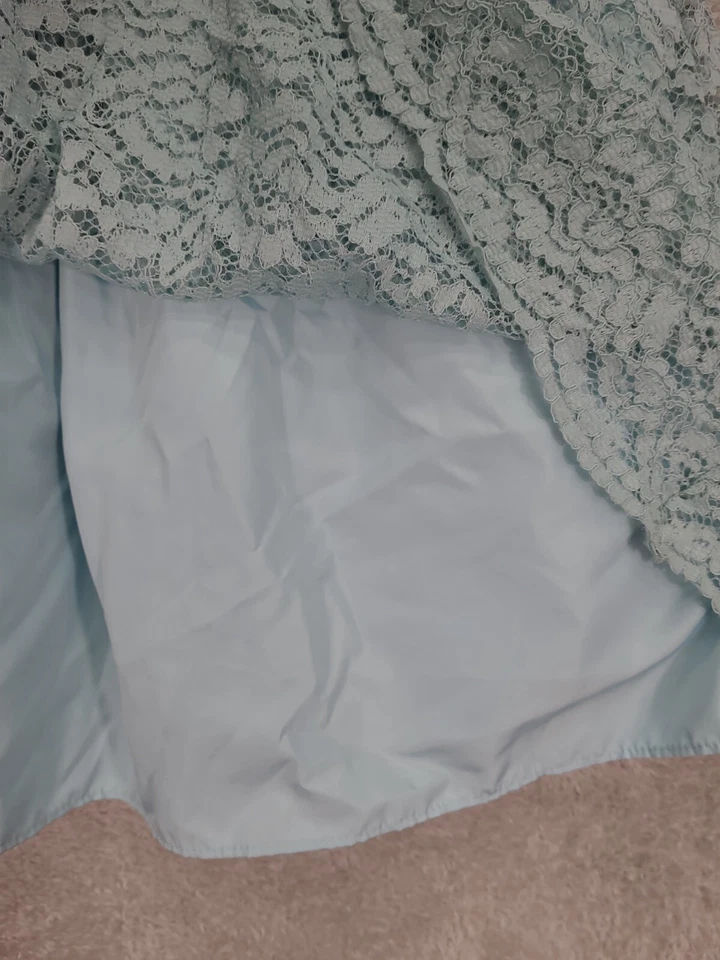 Laura Ashley Lace All Over Girls Dress Sz 5 Blue - Image 4 of 4