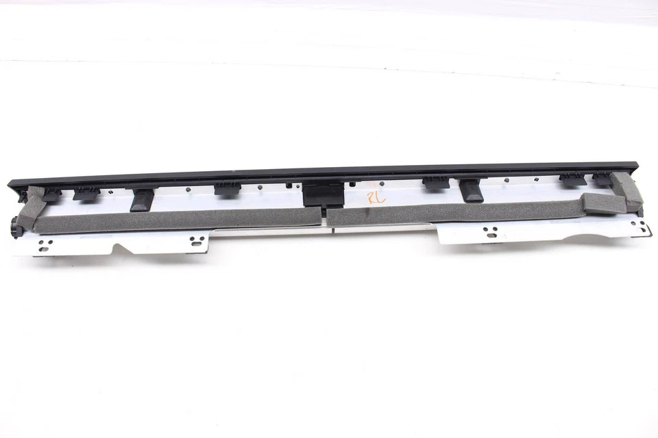 AUDI A8 QUATTRO 2011-2017 - PUERTA TRASERA IZQUIERDA ELÉCTRICA/VENTANA PARASOL Foto 3 de 4