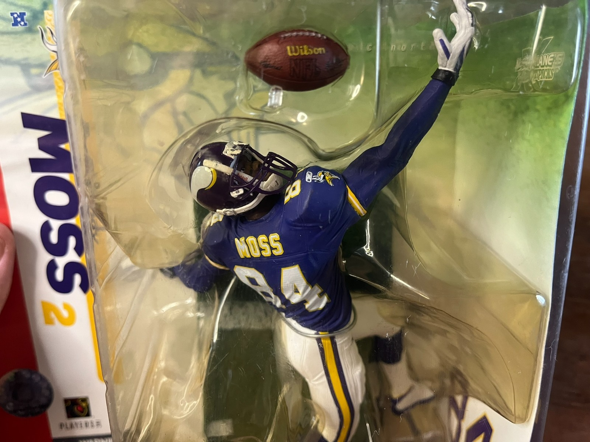Randy Moss 2 McFarlane Toys Minnesota Vikings Figure Statue Purple
