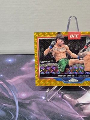 2025 topps chrome ufc Diego Lopes gold geometric 50/50 bookend! | eBay 2025 topps chrome ufc Diego Lopes gold geometric 50/50 bookend! | eBay