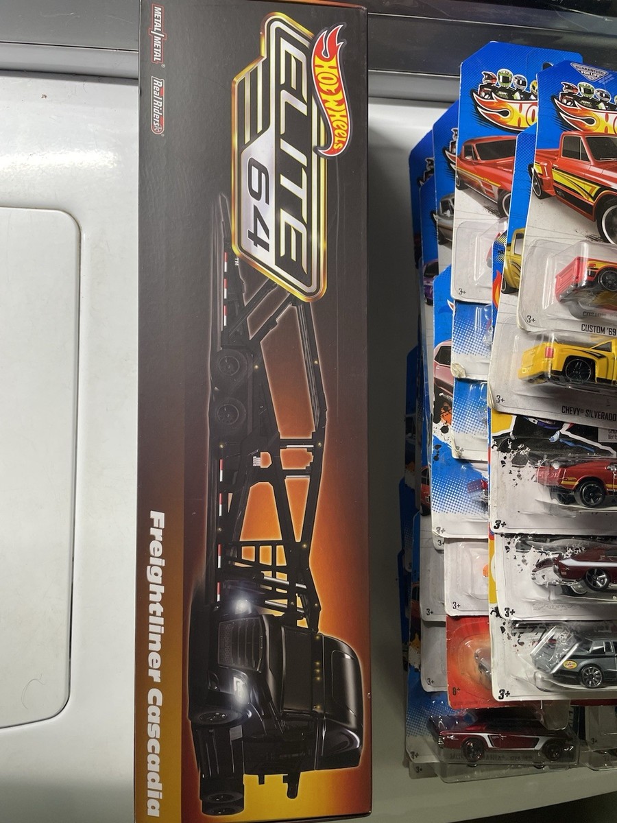 Hot Wheels 1:64 Freightliner Cascadia Elite 64 Black Diecast Car