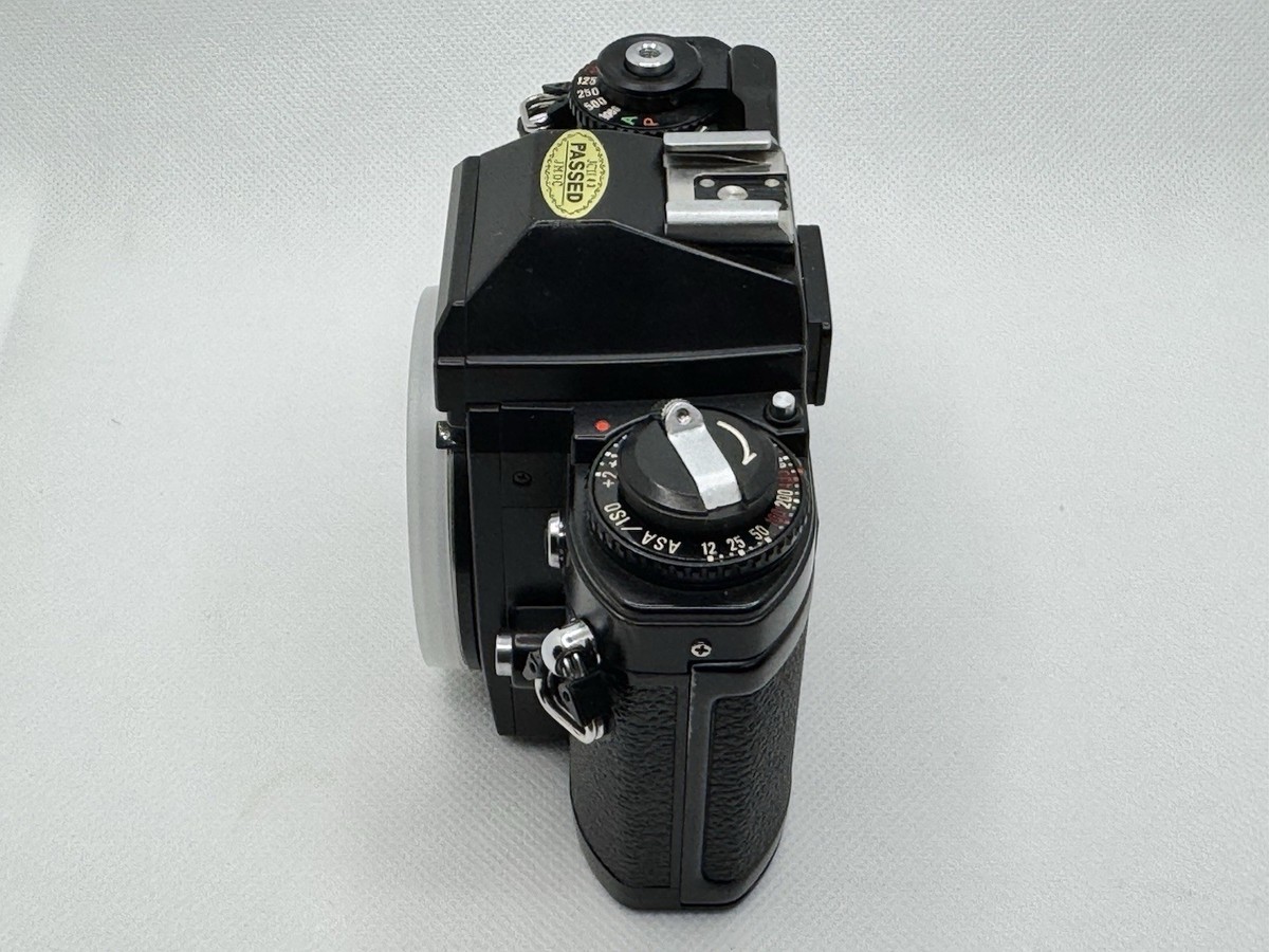 Nikon FG 35mm Film Camera Body Black (RARE) GREAT BODY Condition