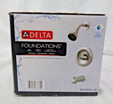 Delta Foundations Single-Handle 1-Spray Tub and Shower Faucet in Chrome B114915C