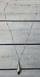Vintage Modernist Brutalist Silber Kette skandinavisches Design grüner Edelstein