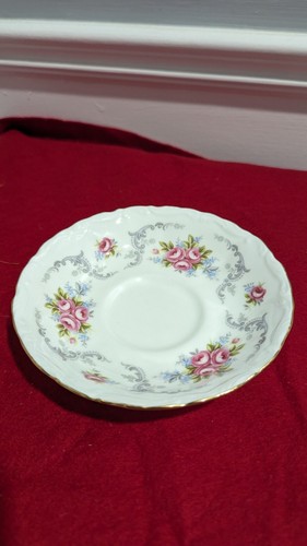 Royal Albert Tranquility Fine Bone China Tea Cup & Saucer - Picture 2 of 3