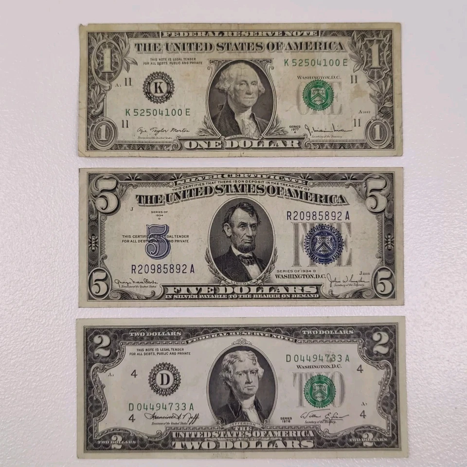 1934 five dollar silver seal note one dollar bill 1977 $2 banknote 1976 - Image 2 of 4