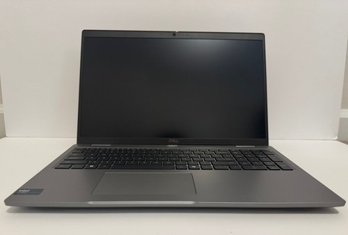 Dell Latitude 5550 Intel Ultra 7 155U 32GB RAM 1TB SSD 15.6" FHD W11P