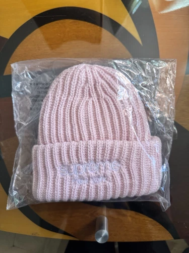 Bonnet côtelé épais logo Supreme Classic (rose) FW24