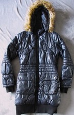 Schwarz Glanz Mantel Steppjacke 85 lang Figurbetont m Kapuze m Kunstpelz S 34 36