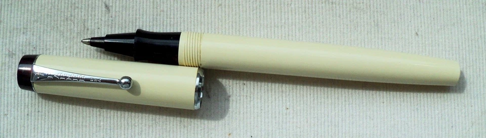 PARKER BIG RED BALL PEN in WHITE , U.S.A. MADE ca. 1973 ! UNUSED ! - Bild 1 von 1