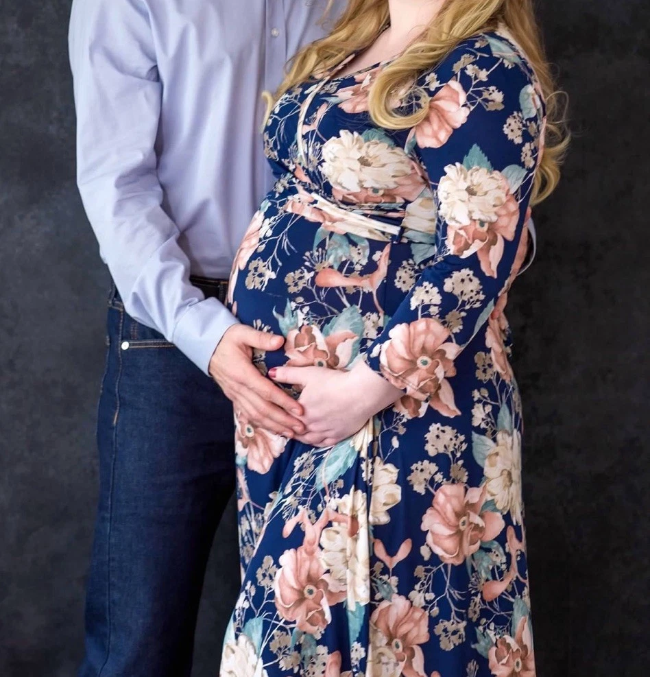 maternity dresses pink and blue for sale Demi Moore Celebrates Her