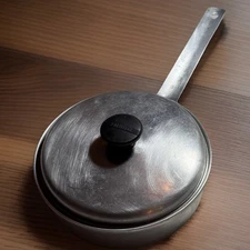 Vintage Mirro Saucepan Aluminum Made In USA 5123 1.2 Qt Lid