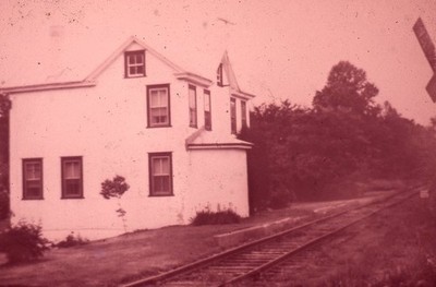 RDG reading railroad mill lane,pa station b-w slide