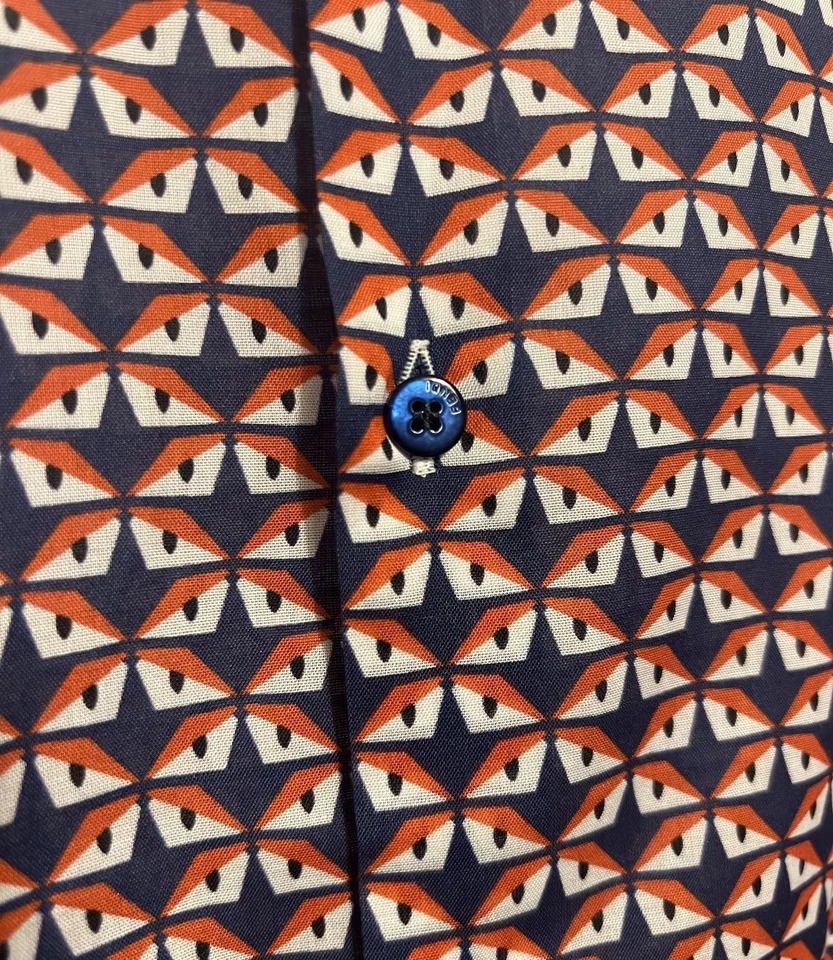 Authentic Fendi made in Italy button up shirt eyes rare 43 red white and blue - Image 3 of 4