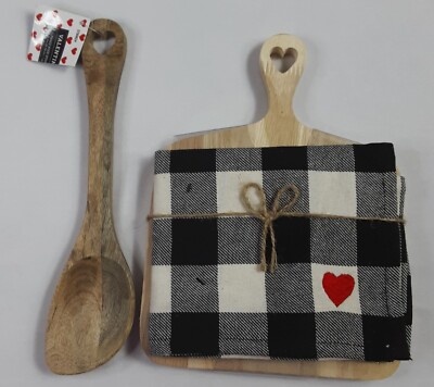 New, 3PC HOBBY LOBBY Valentine s Day Cutting Board, Towel, & Mango Wood Spoon