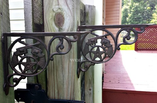 2 Metal Distressed Country Corbels Hand Gun Hanging Bracket Shelving Brace Rust - Picture 4 of 4