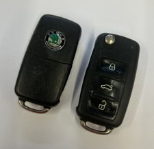 Skoda 3 Button Remote Flip Key Fob Octavia Fabia Etc Tested Look 3t0 837 202 Skoda 3 Button Remote Flip Key Fob Octavia Fabia Etc Tested Look 3t0 837 202