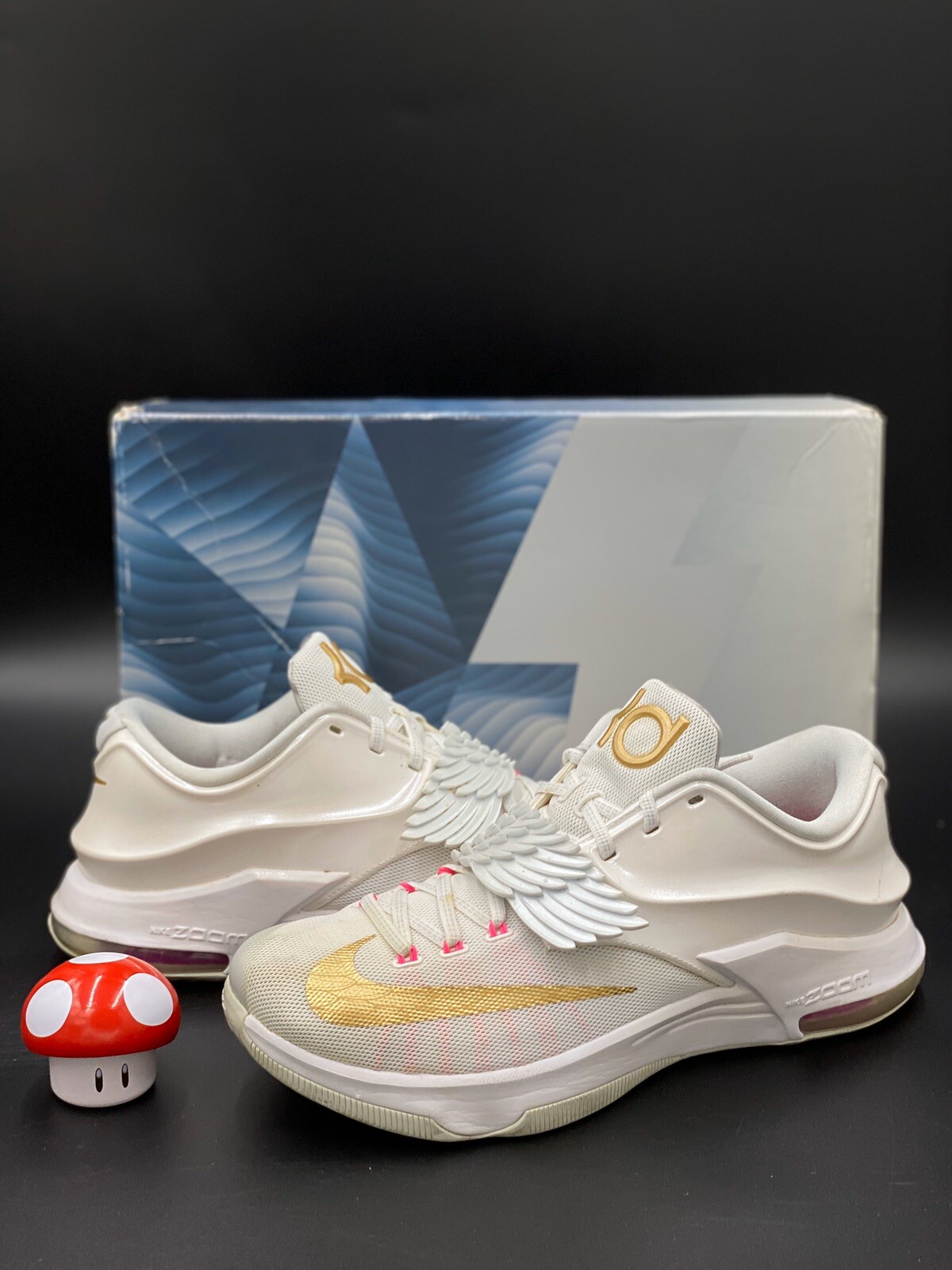 kd breast cancer shoes