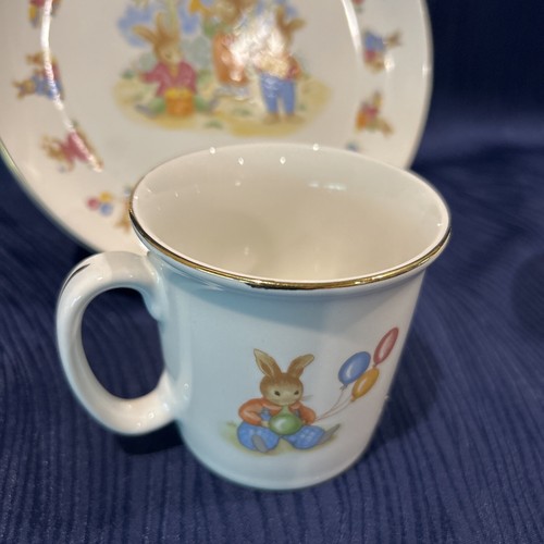 Mount Clemens Pottery/3 Piece set/ Bunny Rabits/ Plate, Bowl & Cup - Picture 9 of 9