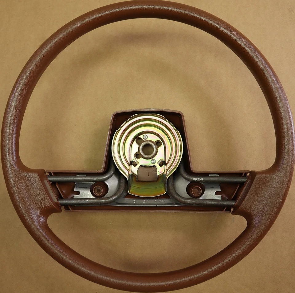 89-90 Oldsmobile Cutlass Steering Wheel 22539922 New Old Stock NOS OEM Factory - Image 2 of 4